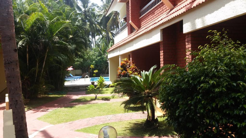 Hotel Thushara Kovalam Esterno foto