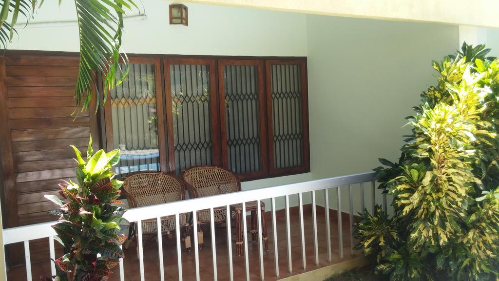 Hotel Thushara Kovalam Esterno foto